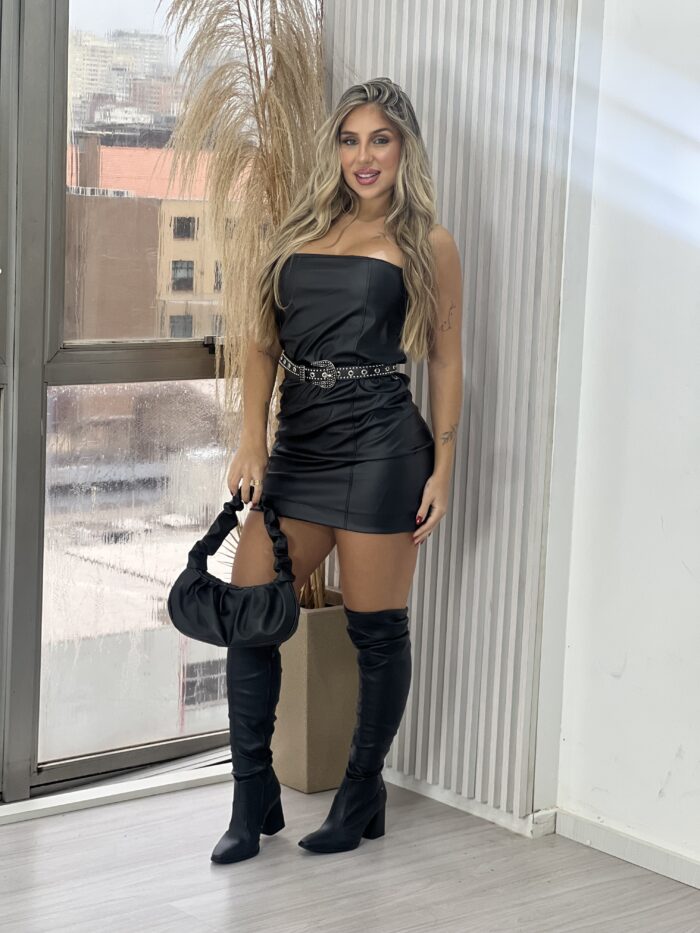 vestido courino/couro fake tuani preto