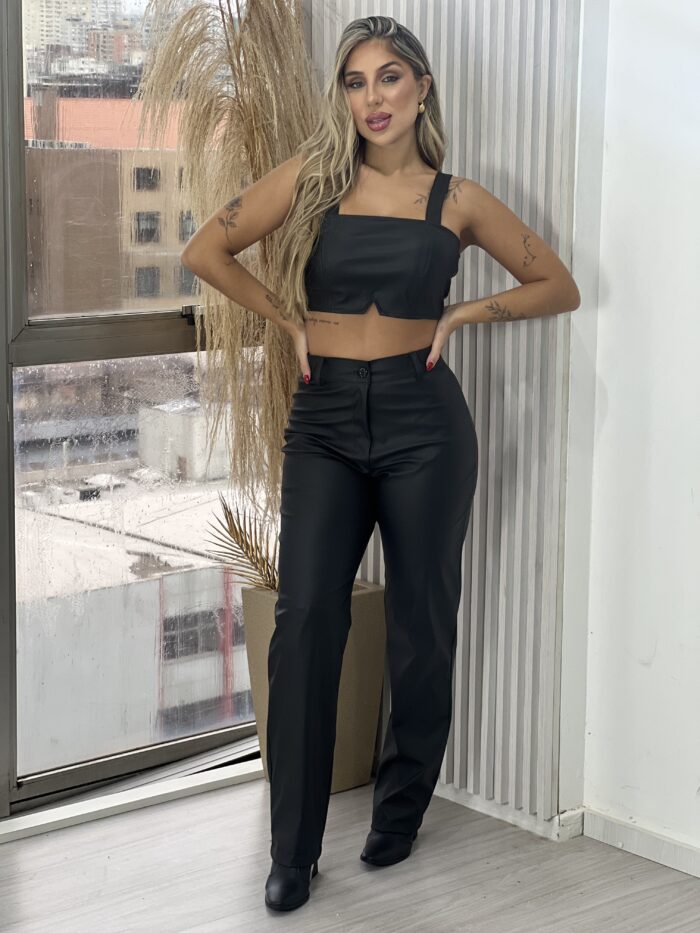 conjunto courino raven preto