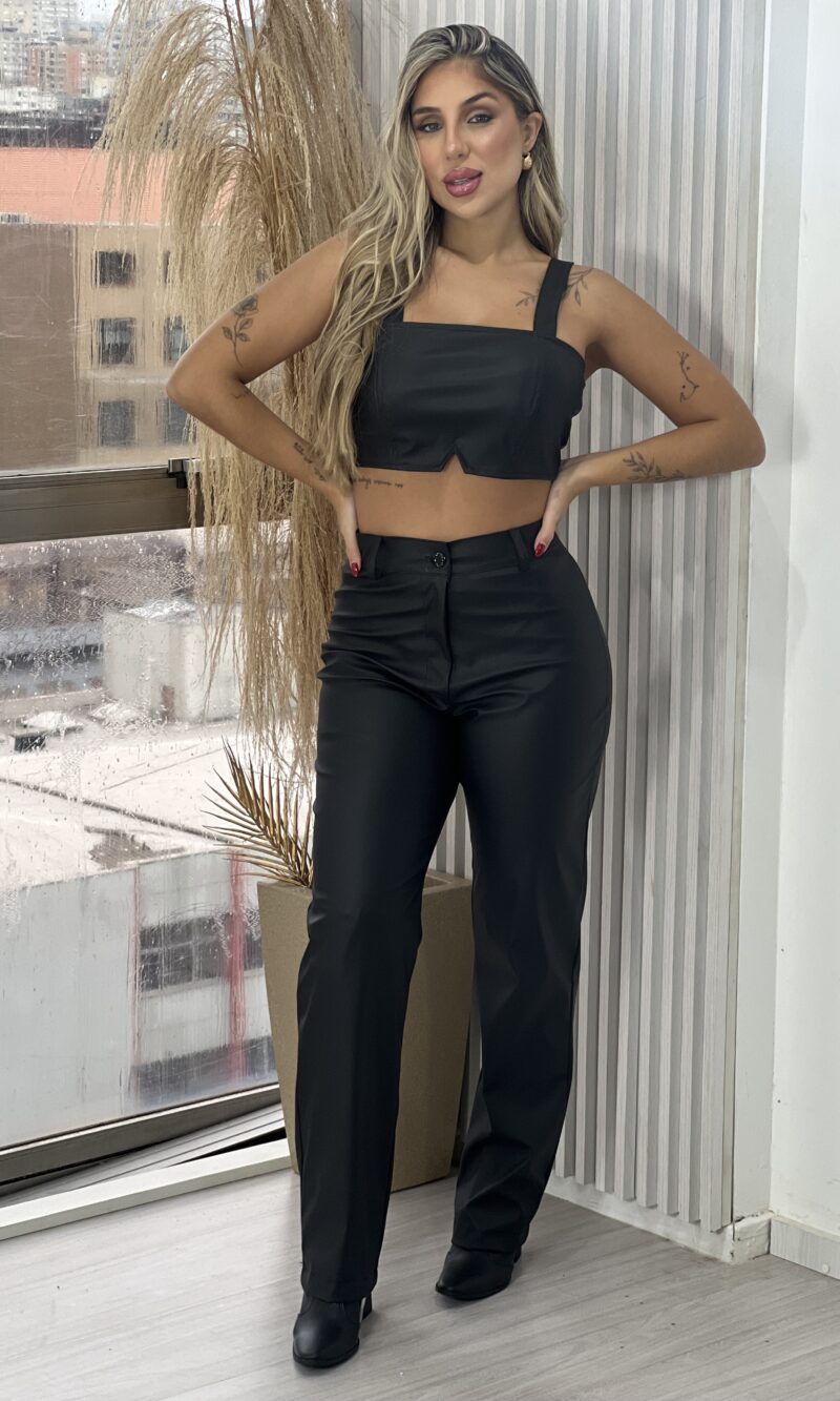 conjunto courino raven preto
