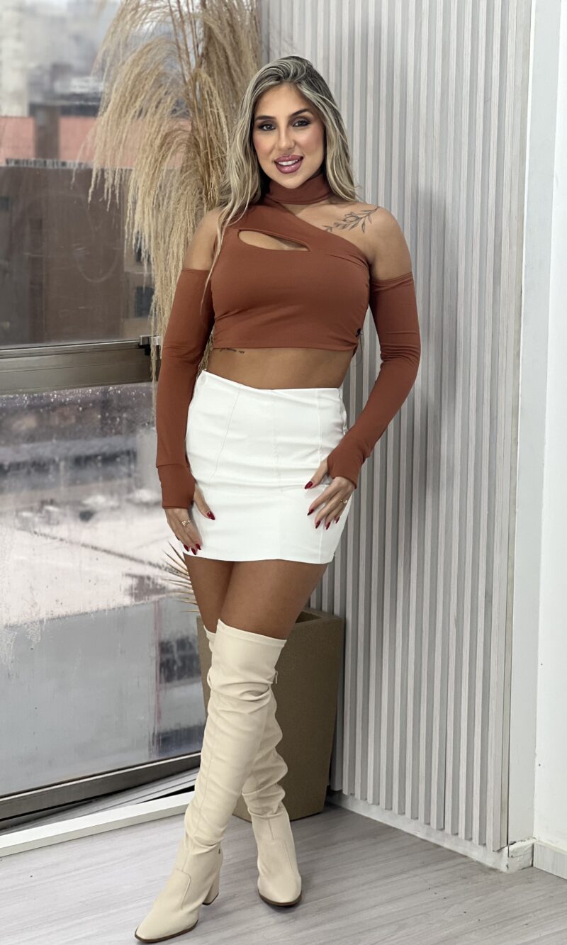 cropped manga longa bad mi caramelo cropped manga longa bad mi caramelo