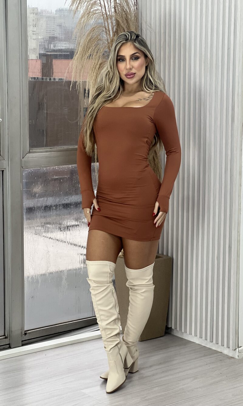 vestido manga longa poliamida katrin caramelo vestido manga longa poliamida katrin caramelo