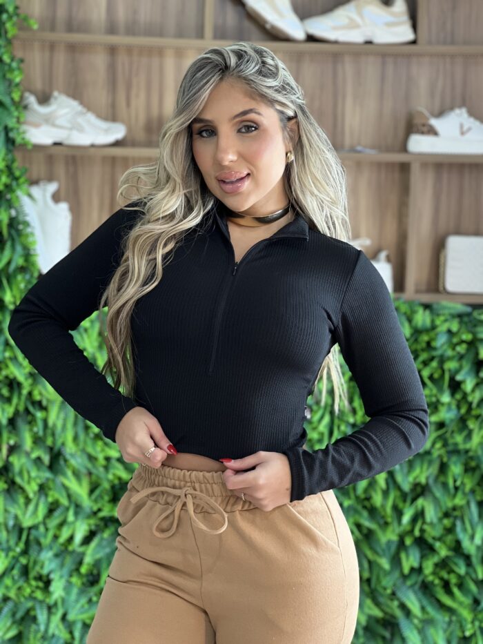 cropped manga longa eliane preto