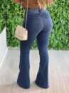 calça jeans flare modeladora frida