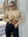cropped manga longa lili bege