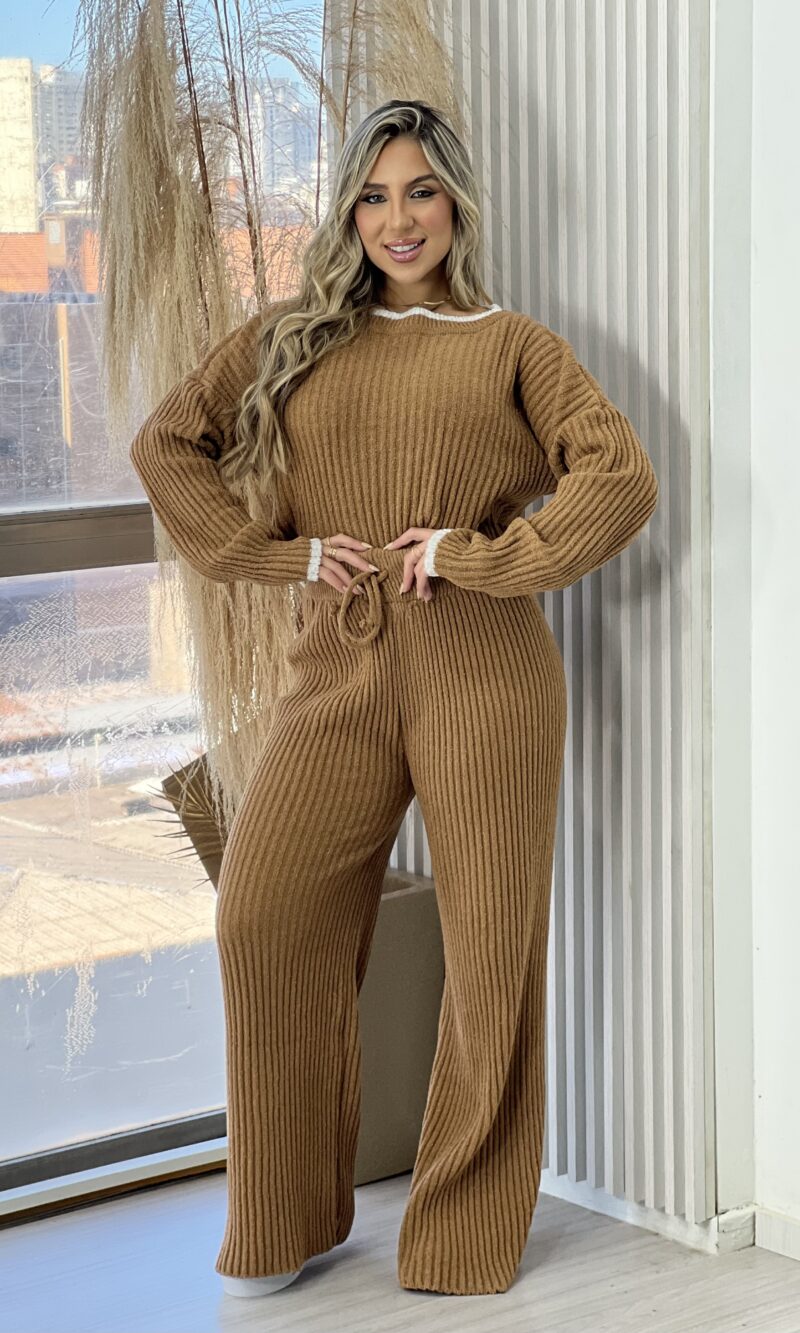 conjunto mousse laura bege conjunto mousse laura bege