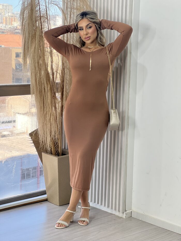 vestido midi manga longa capitu marrom vestido midi manga longa capitu marrom