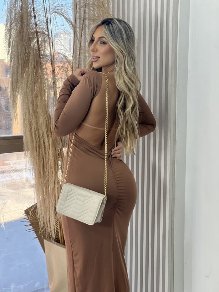 vestido midi manga longa capitu marrom vestido midi manga longa capitu marrom
