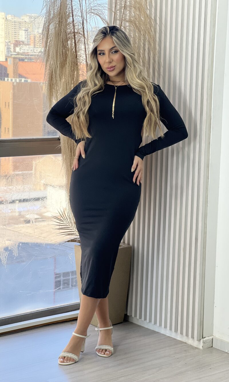 vestido midi manga longa capitu preto