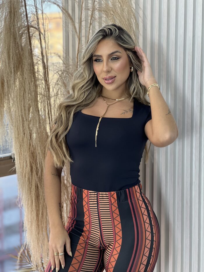 blusa poliamida tânia preto blusa poliamida tânia preto