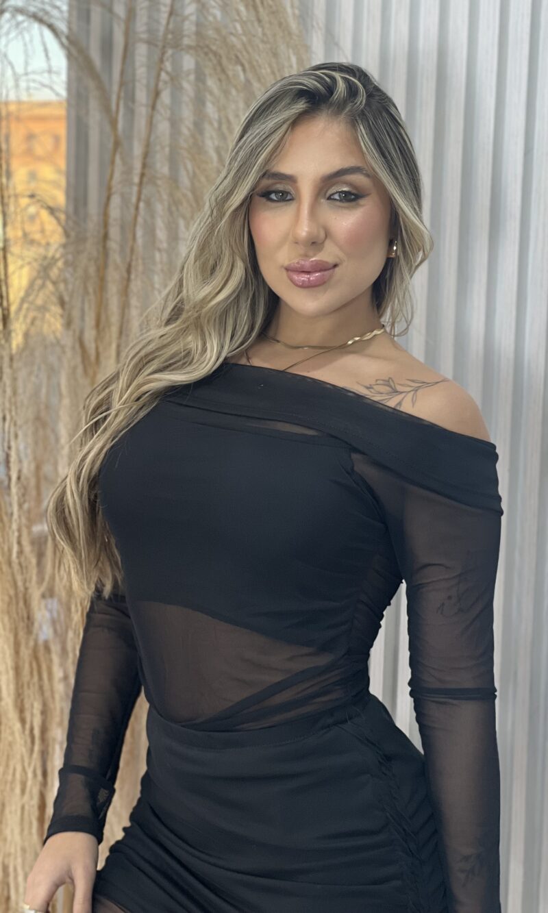 body ana júlia preto