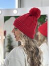 touca peluciada pompom vermelho