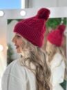 touca peluciada pompom bordo
