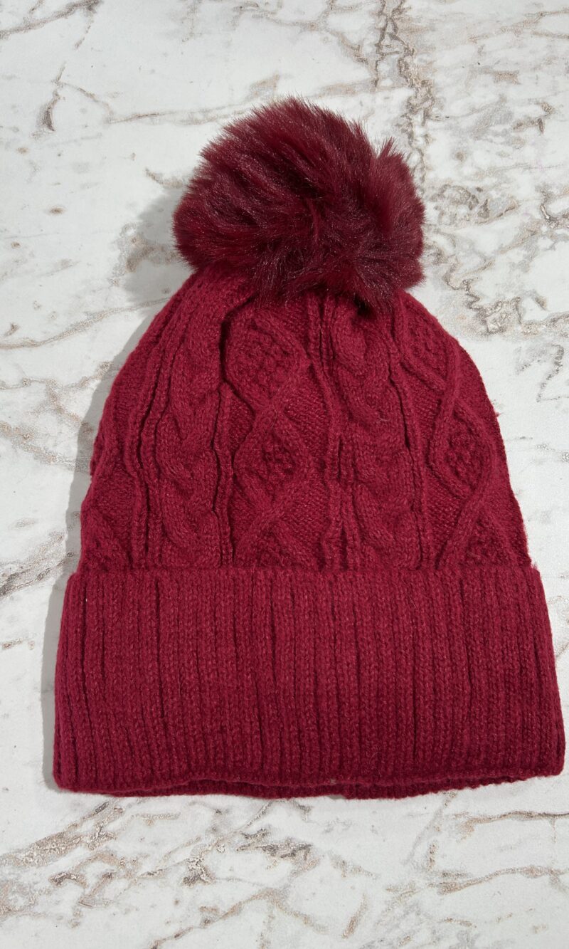 touca pompom bordô liso