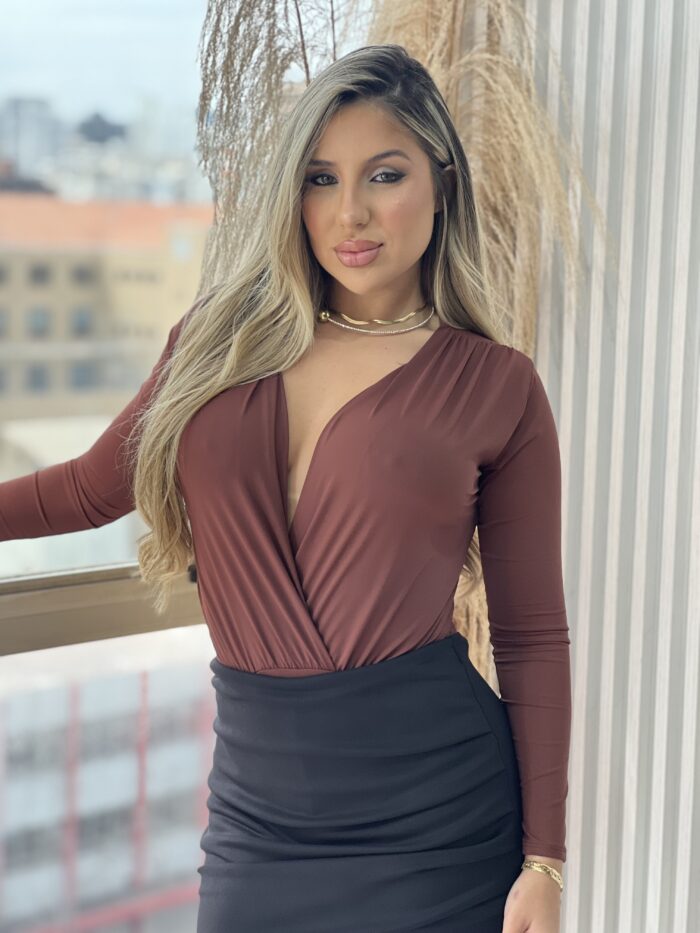 body manga longa gilda marrom body manga longa gilda marrom