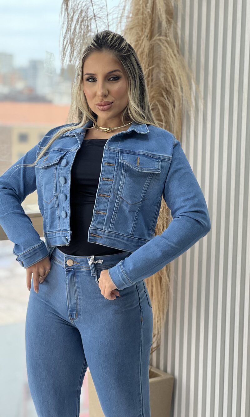 jaquetinha jeans jocleia