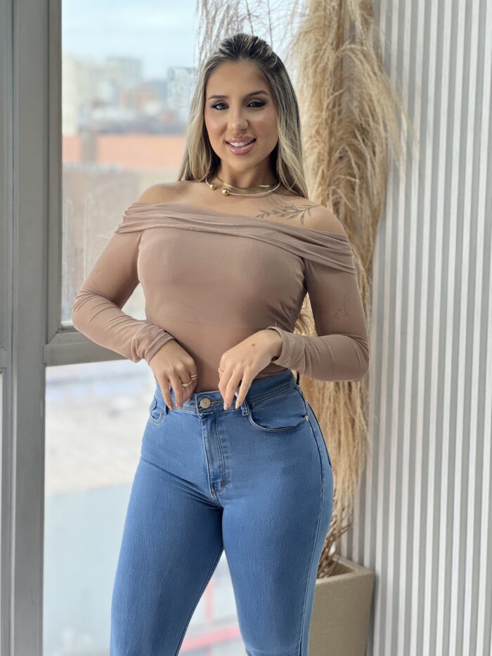 body ana júlia nude body ana júlia nude