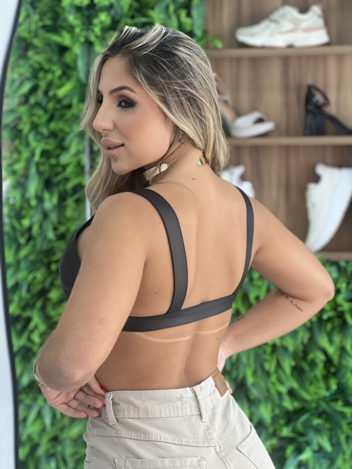 top courino fake natasha preto top courino fake natasha preto