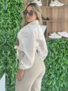 camisa cropped acetinado off white