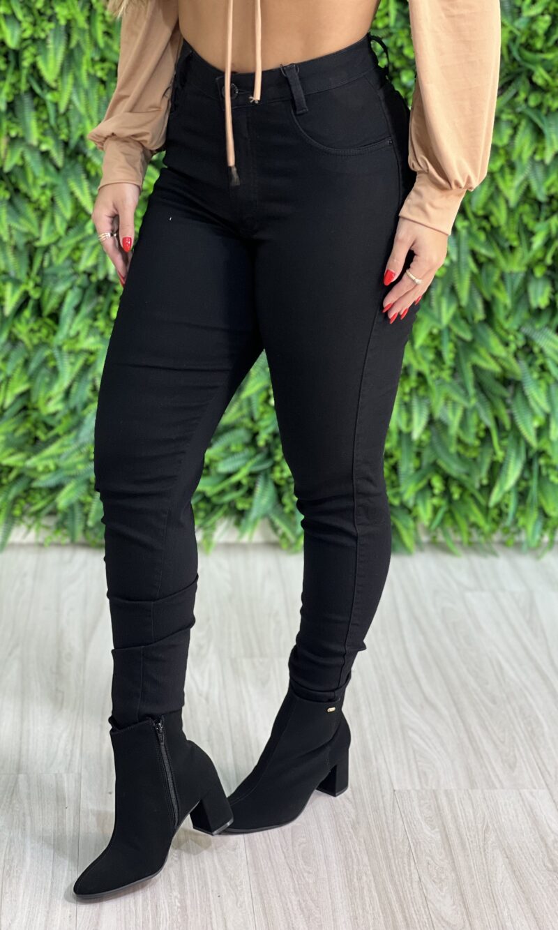 calça jeans carla preto