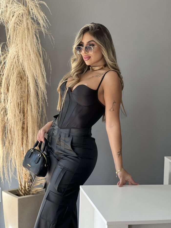 cropped corselet cintilante lara preto cropped corselet cintilante lara preto