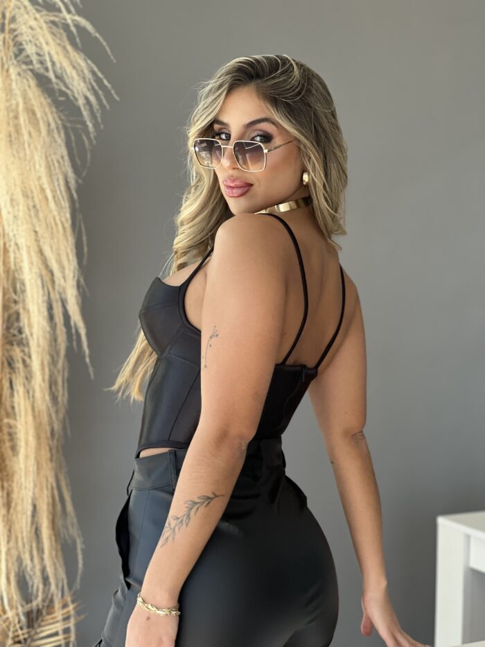 cropped corselet cintilante lara preto cropped corselet cintilante lara preto