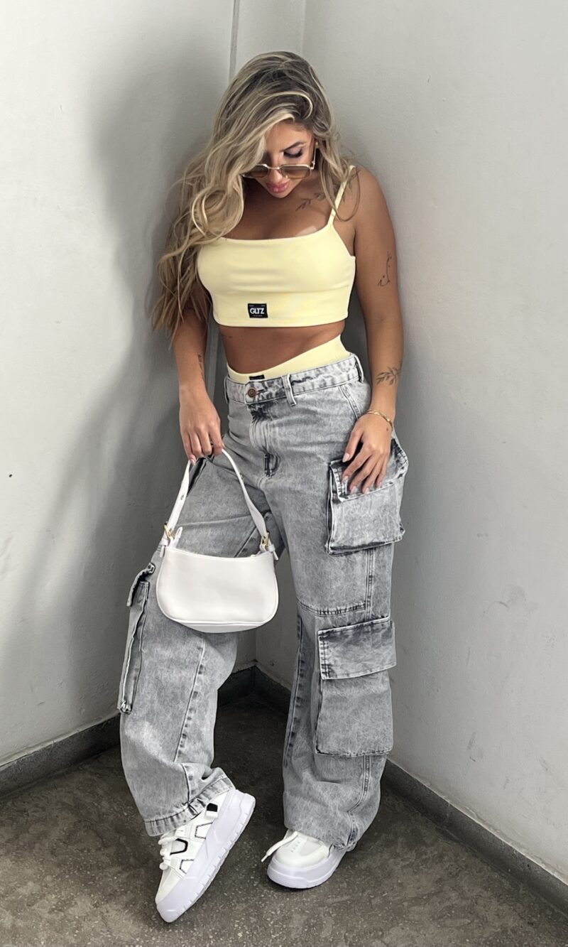 calça jeans wide leg cargo mira