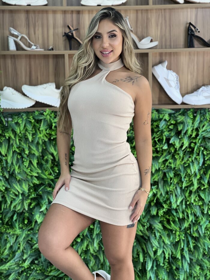 vestido rebecca bege