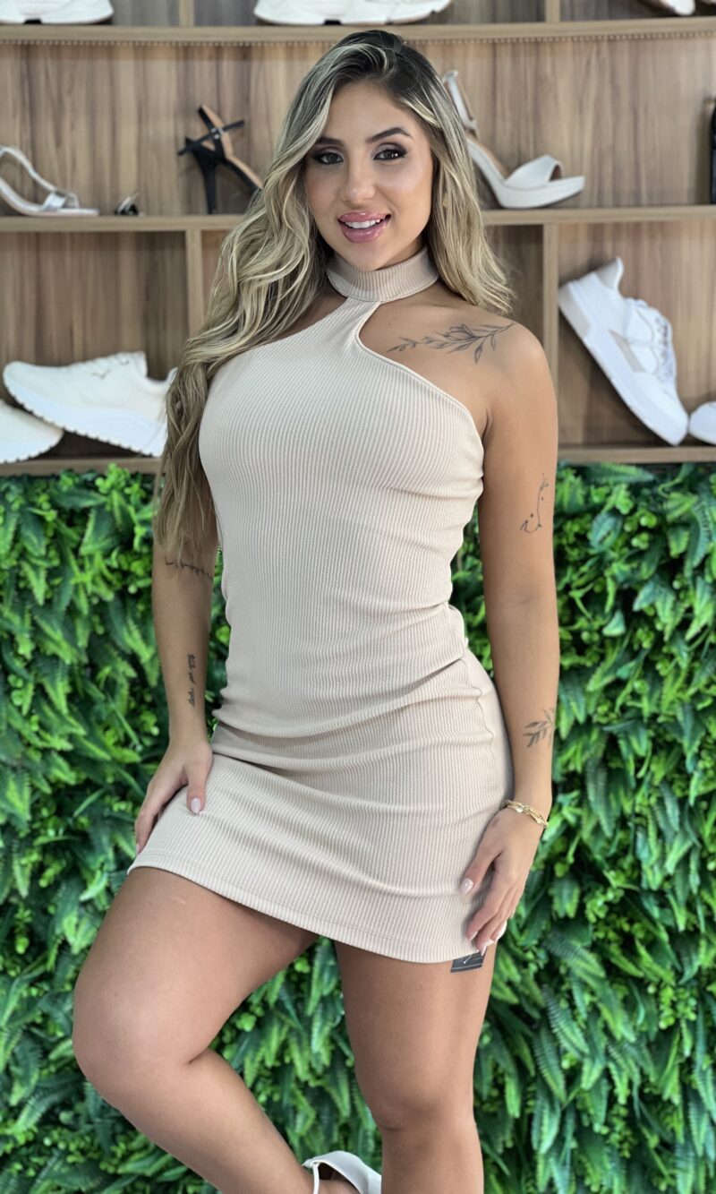 vestido rebecca bege