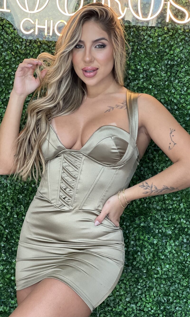 vestido carlota verde oliva