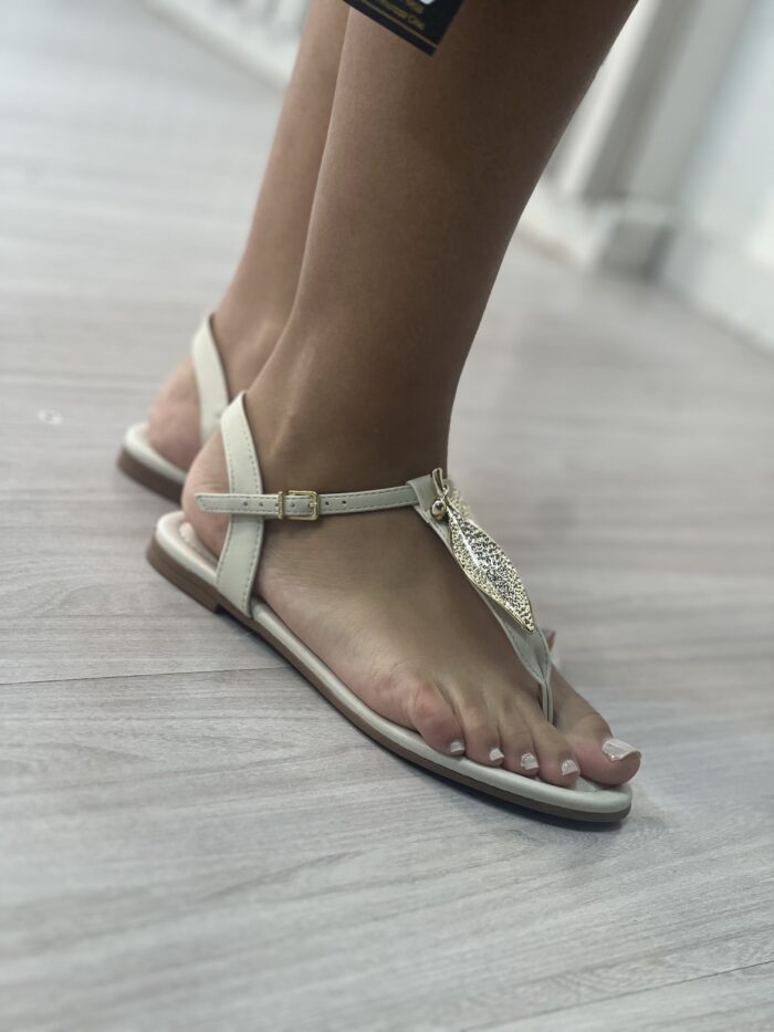 rasteira folha dourado vizzano 6371 374 rasteira folha dourado vizzano 6371 374