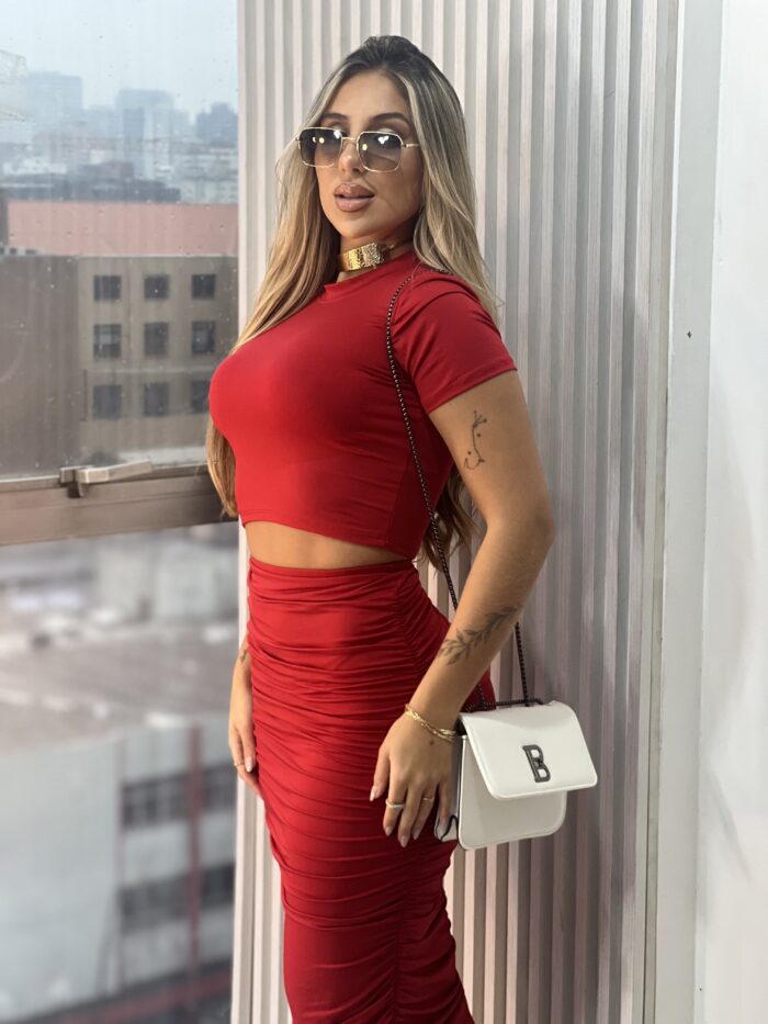 conjunto midi rafinha vermelho conjunto midi rafinha vermelho