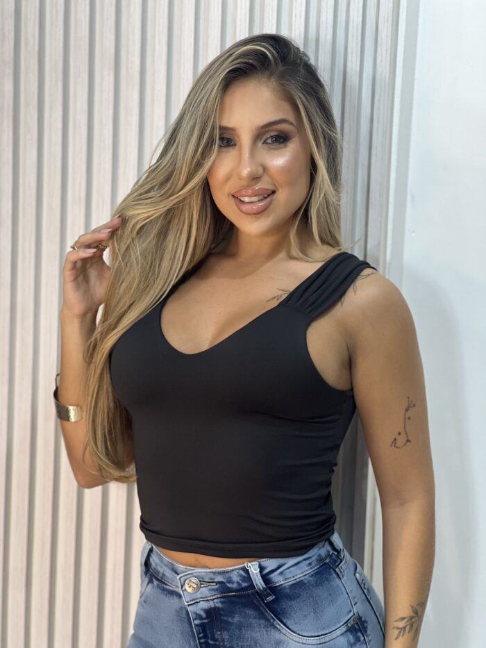 cropped julye preto cropped julye preto