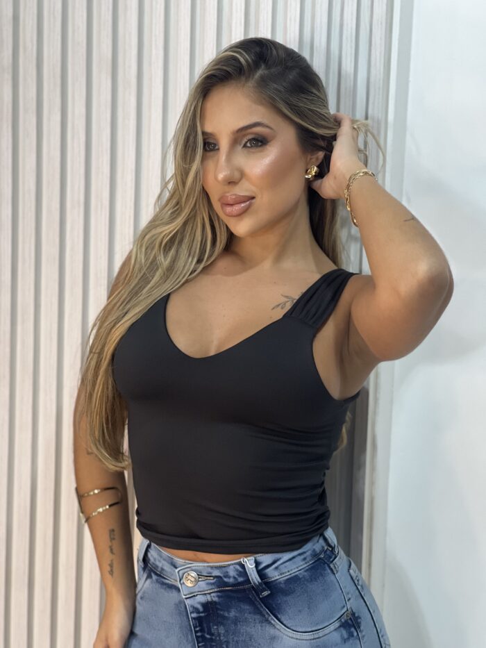 cropped julye preto