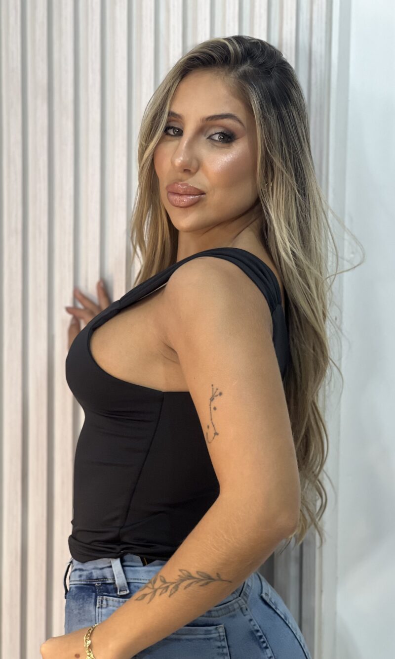 cropped julye preto