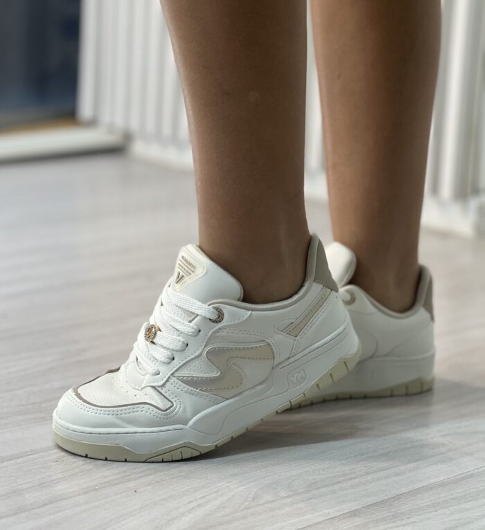 tenis nobuck branco marfim via marte 276 002 02