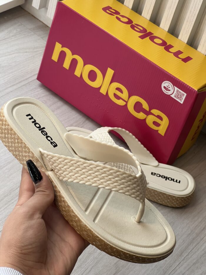 chinelo tira pronta off white moleca 5548 307 chinelo tira pronta off white moleca 5548 307