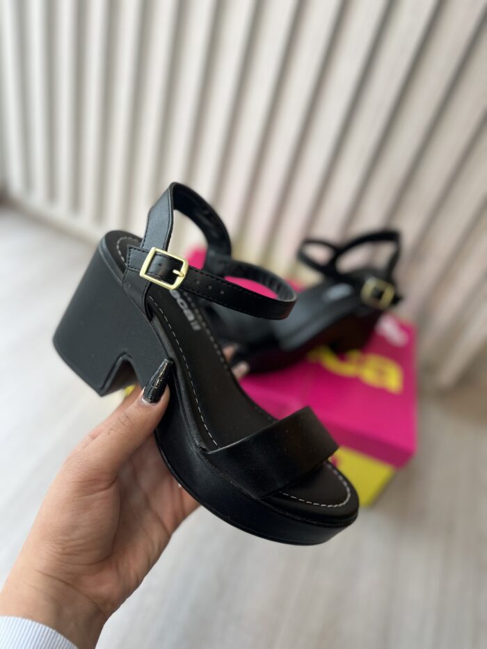 sandalia turim preto moleca 5549 102 sandalia turim preto moleca 5549 102