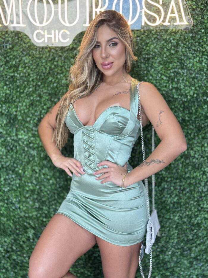 vestido carlota verde oliva vestido carlota verde oliva