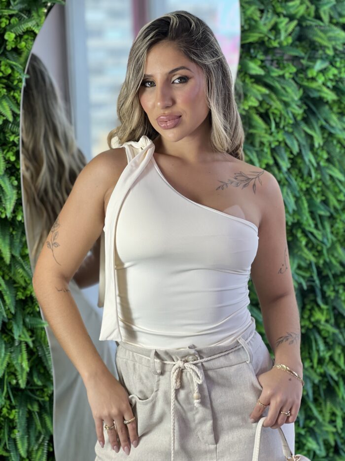 blusa poliamida luara creme blusa poliamida luara creme