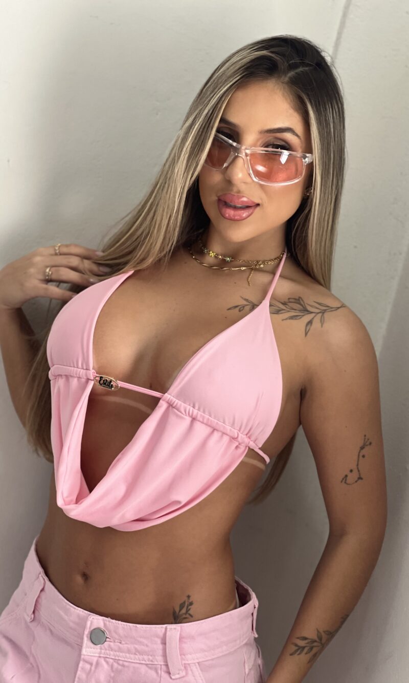 cropped blogueirinha rosa