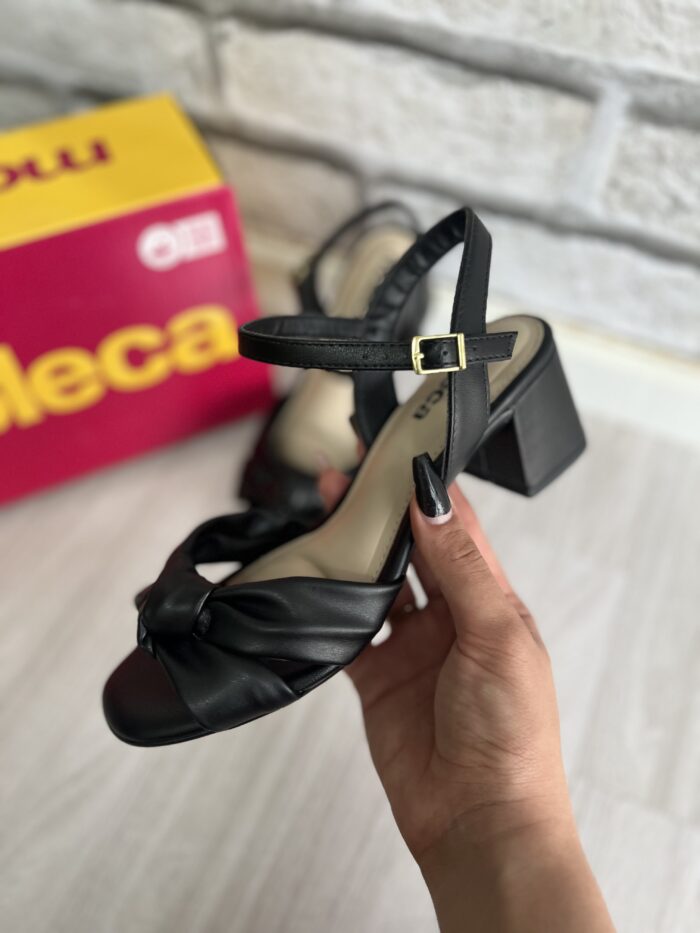 sandalia no strech preto moleca 5496 122 sandalia no strech preto moleca 5496 122