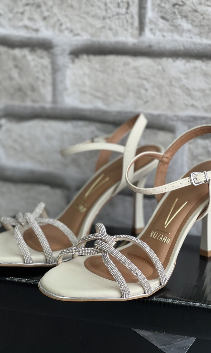 sandalia salto fino xangai off white vizzano 6552 103