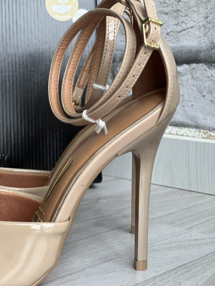 scarpin salto fino verniz bege vizzano 1024 102 scarpin salto fino verniz bege vizzano 1024 102