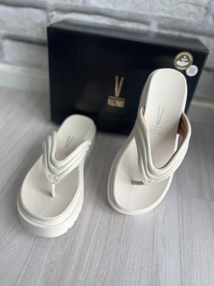 tamanco chinelo off white vizzano 6499 126 tamanco chinelo off white vizzano 6499 126