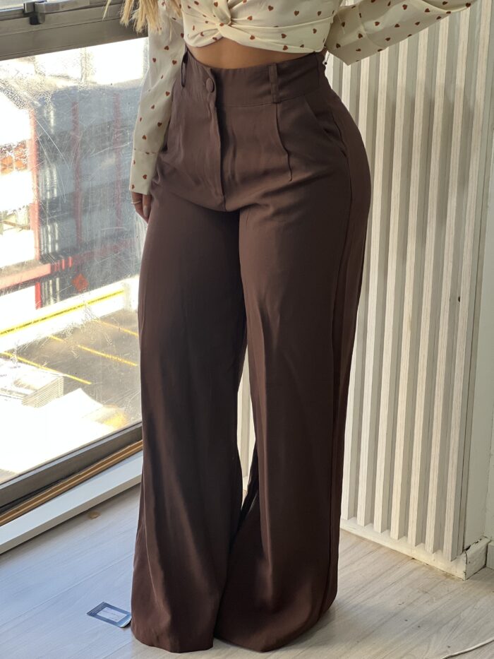 calça alfaiataria pantalona helena marrom calça alfaiataria pantalona helena marrom