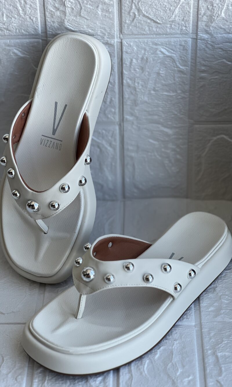 chinelo rasteira tachas off white vizzano 6506 106