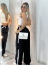 calca pantalona jogger yas preto