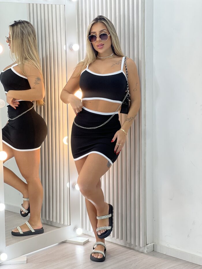 conjunto kika preto