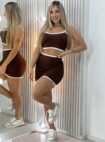 conjunto kika marrom