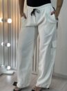 calca pantalona jogger yas off white
